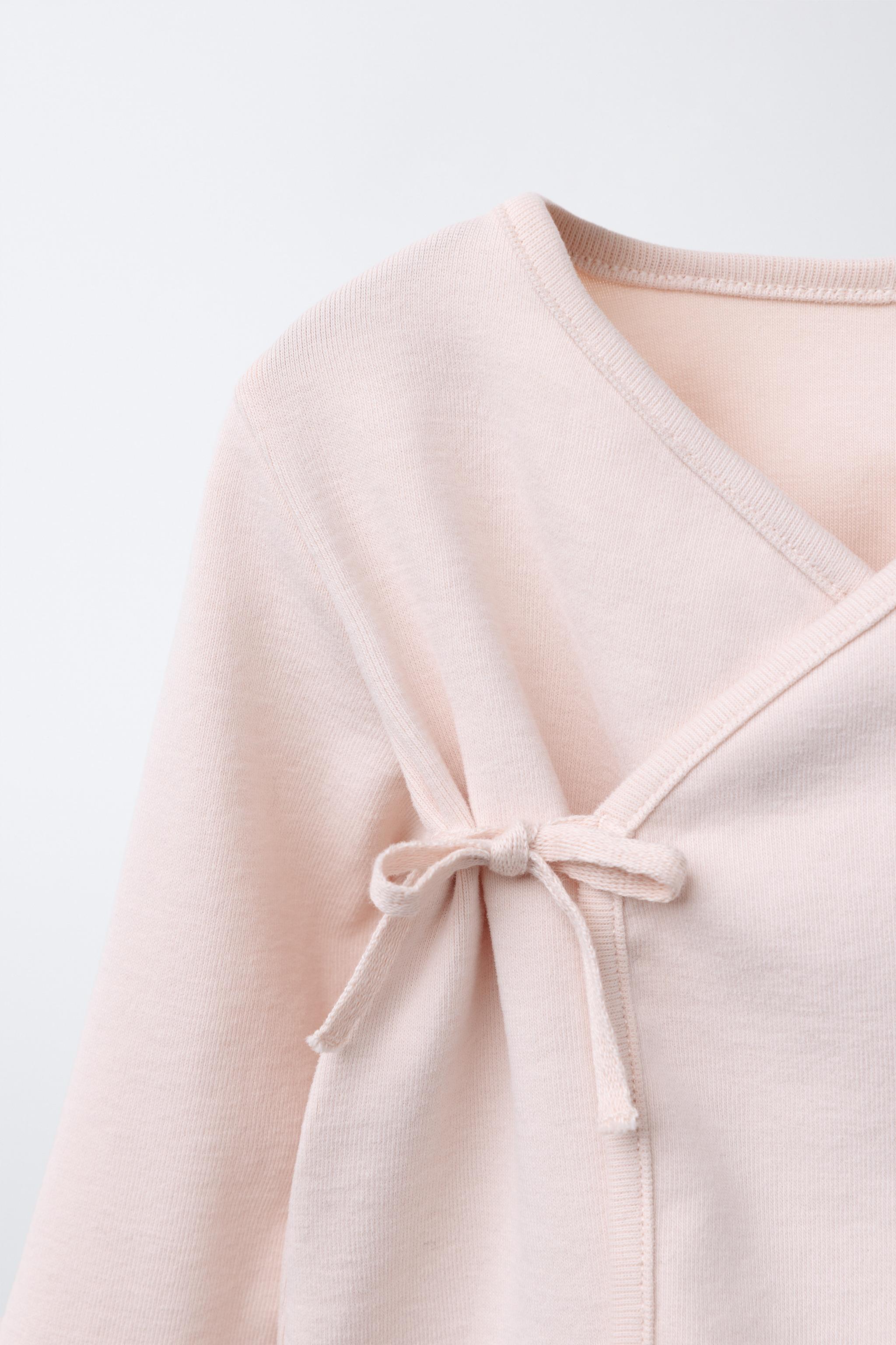 LAYETTE SET WITH POUCH